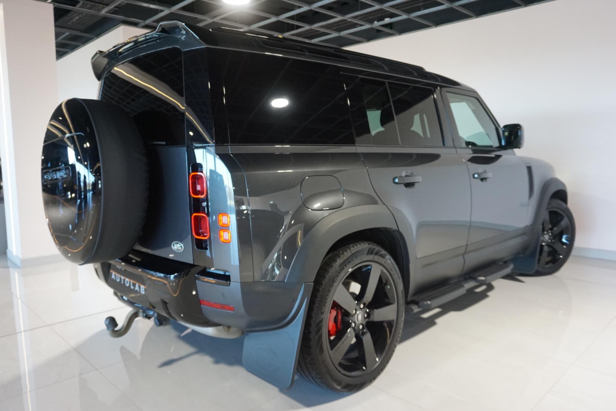 Land Rover Defender 110 3.0 D300 MHEV HSE Hard Top SUV 5dr Diesel Auto 4WD MWB Euro 6 (s/s) (300 ps)